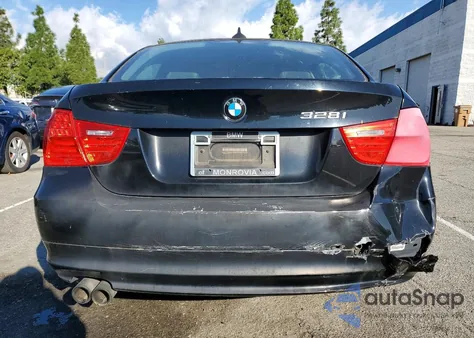 2009 BMW 328 I z USA, uszkodzony, nr VIN WBAPH77519NM47497